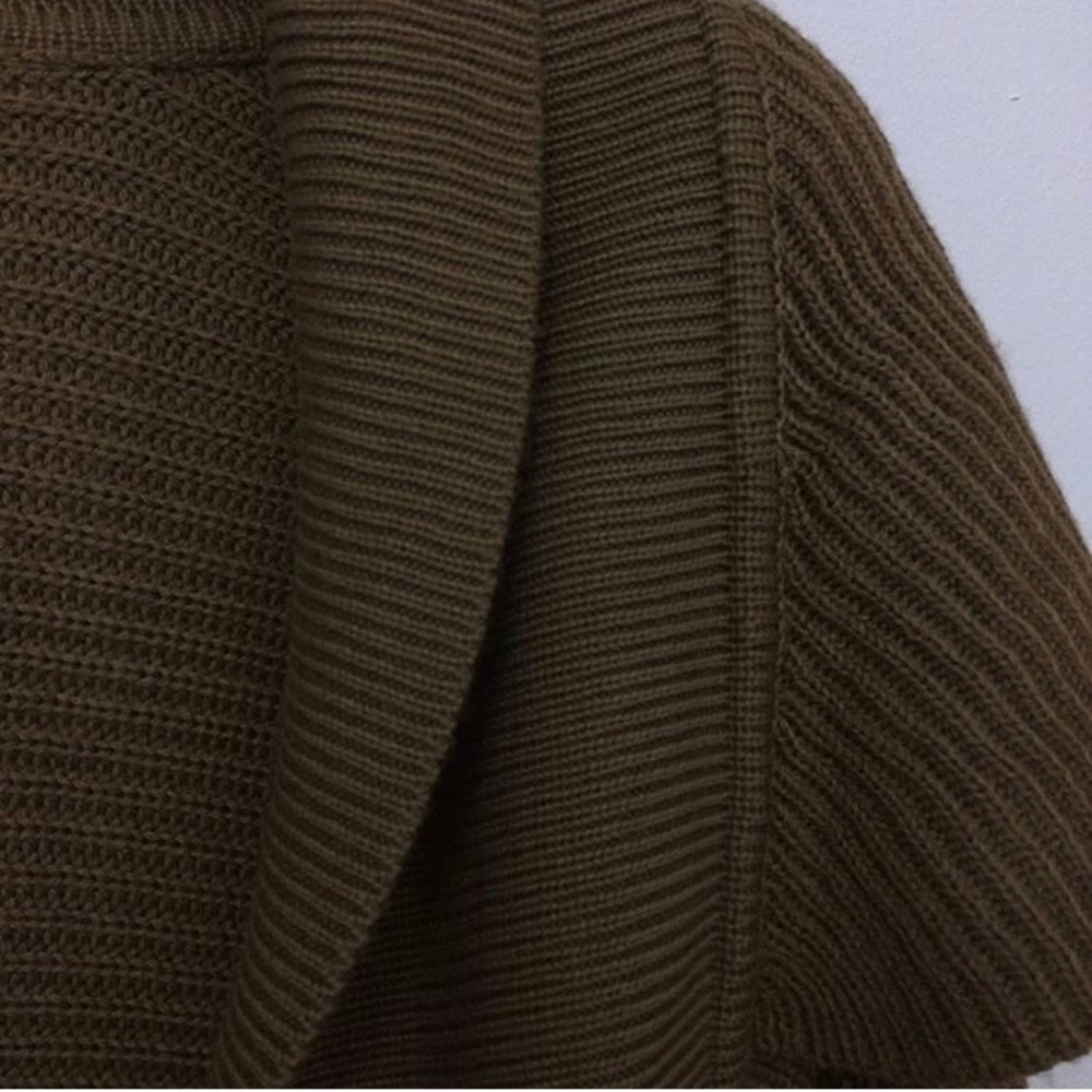 Vertigo Sweater - Picture 4 of 4